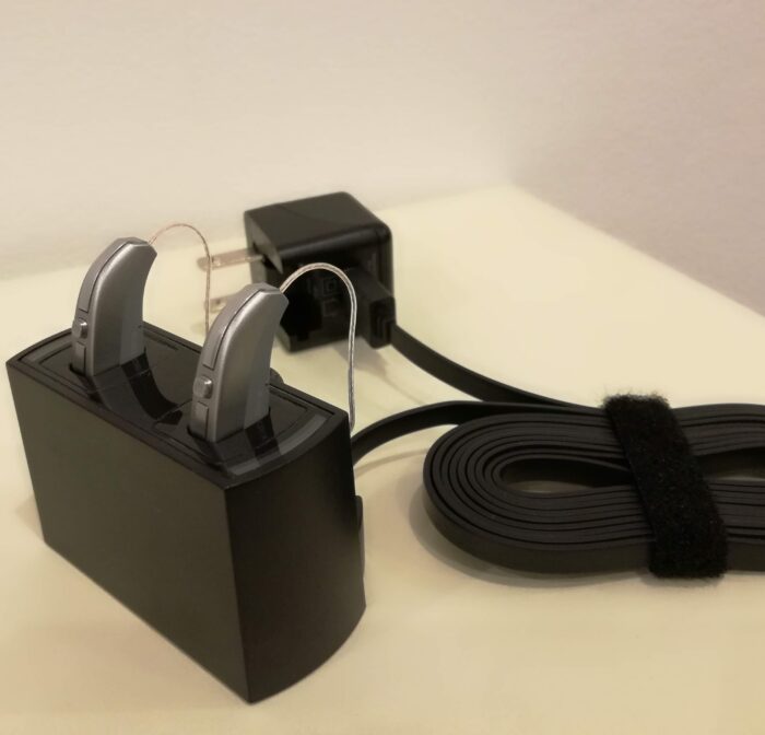 充電式補聴器タッチコントロールサウンドアンプノイズリダクションインイヤーUSBろう者は 両側に共通のリチウム電池を助けます